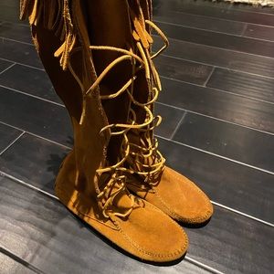 Minnetonka Knee High BootsFront Lace